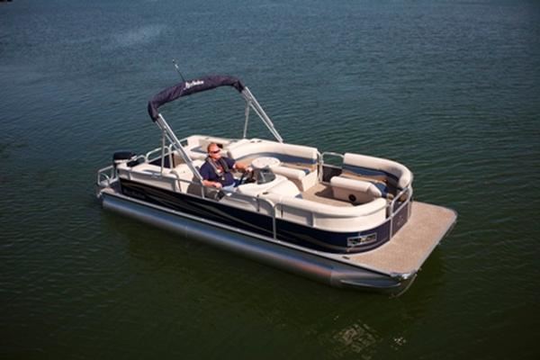 Boat Test Monday: Misty Harbor 2285 RL | Pontoon & Deck Boat Magazine